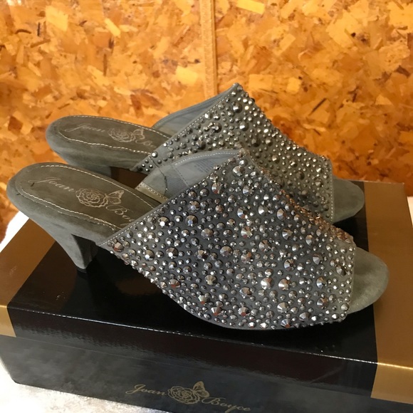 Shoes - Picture 4 of 5